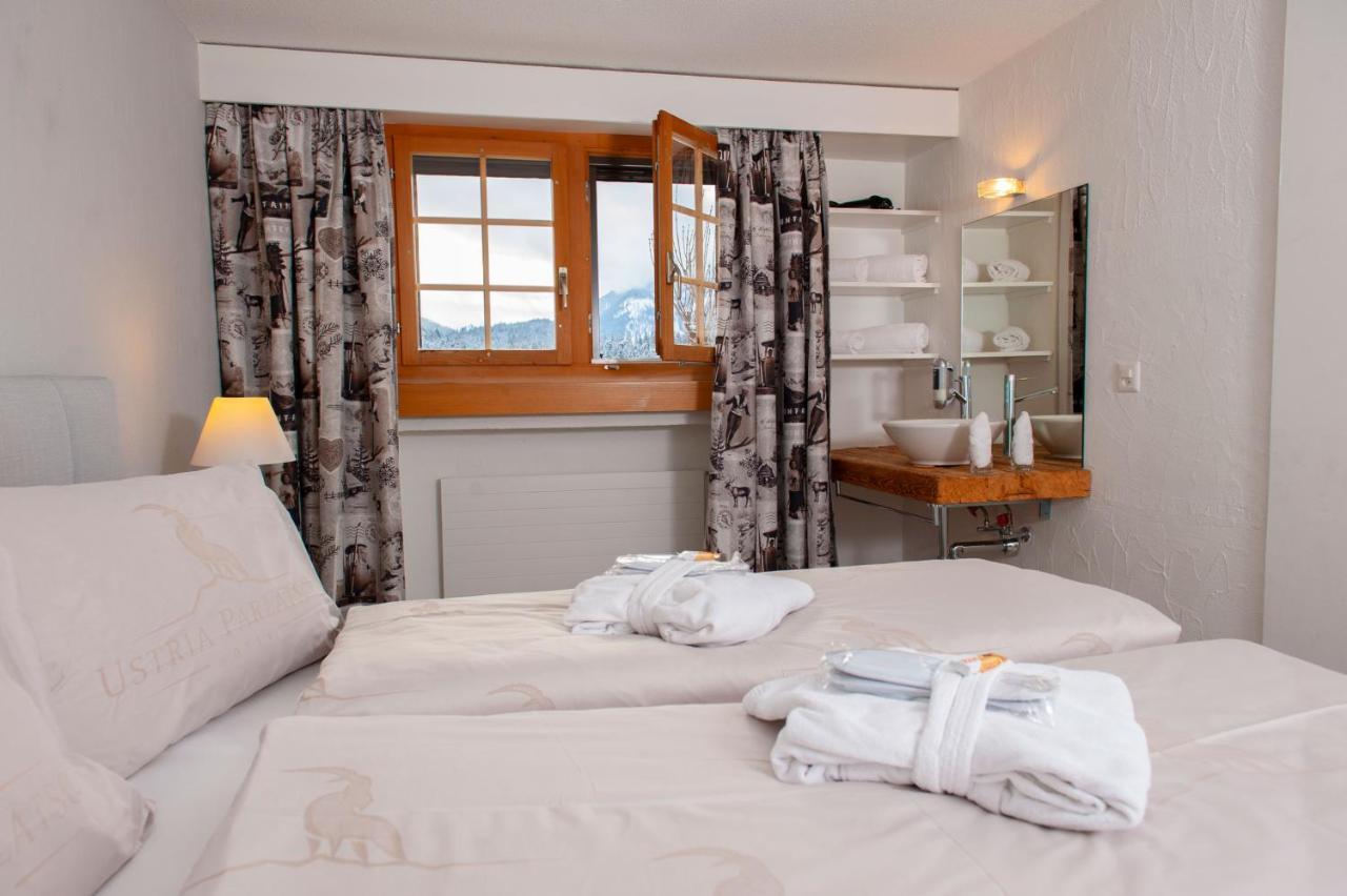Trin Hotel Ustria Parlatsch מראה חיצוני תמונה